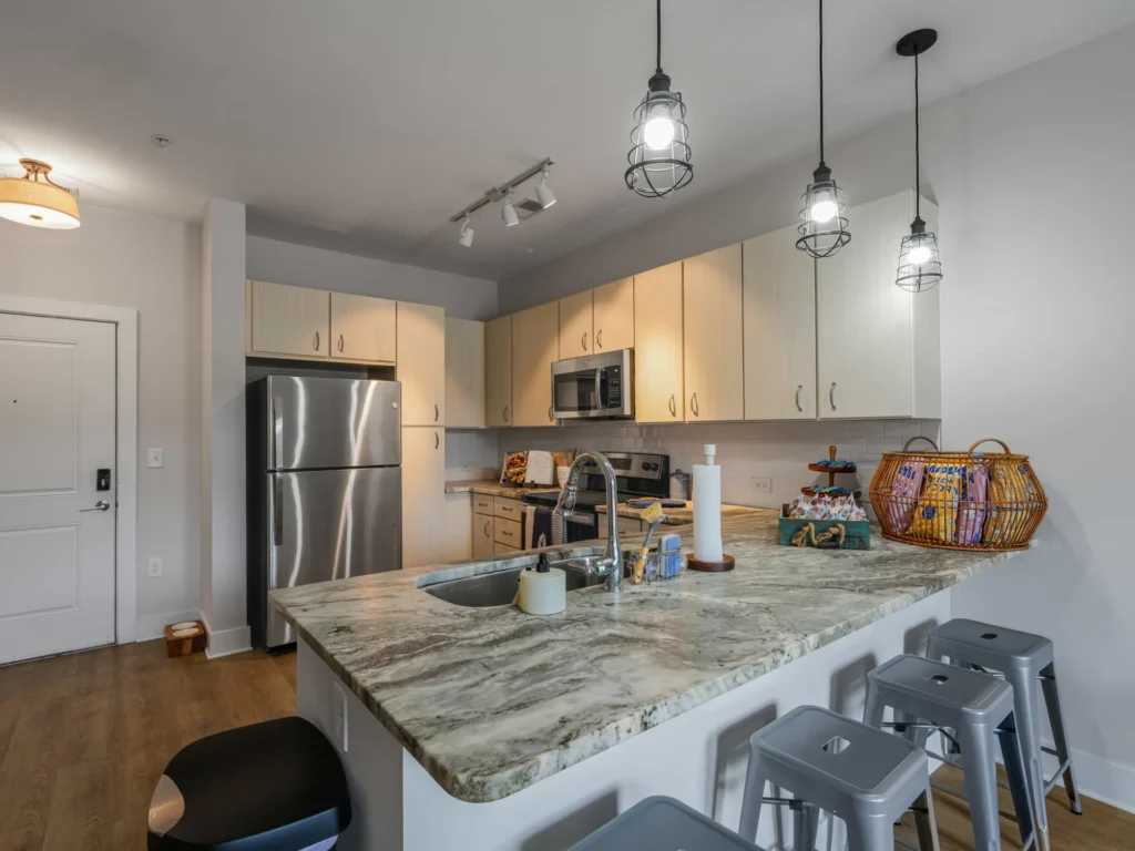 the-pier-2-bedroom-breakfast-bar