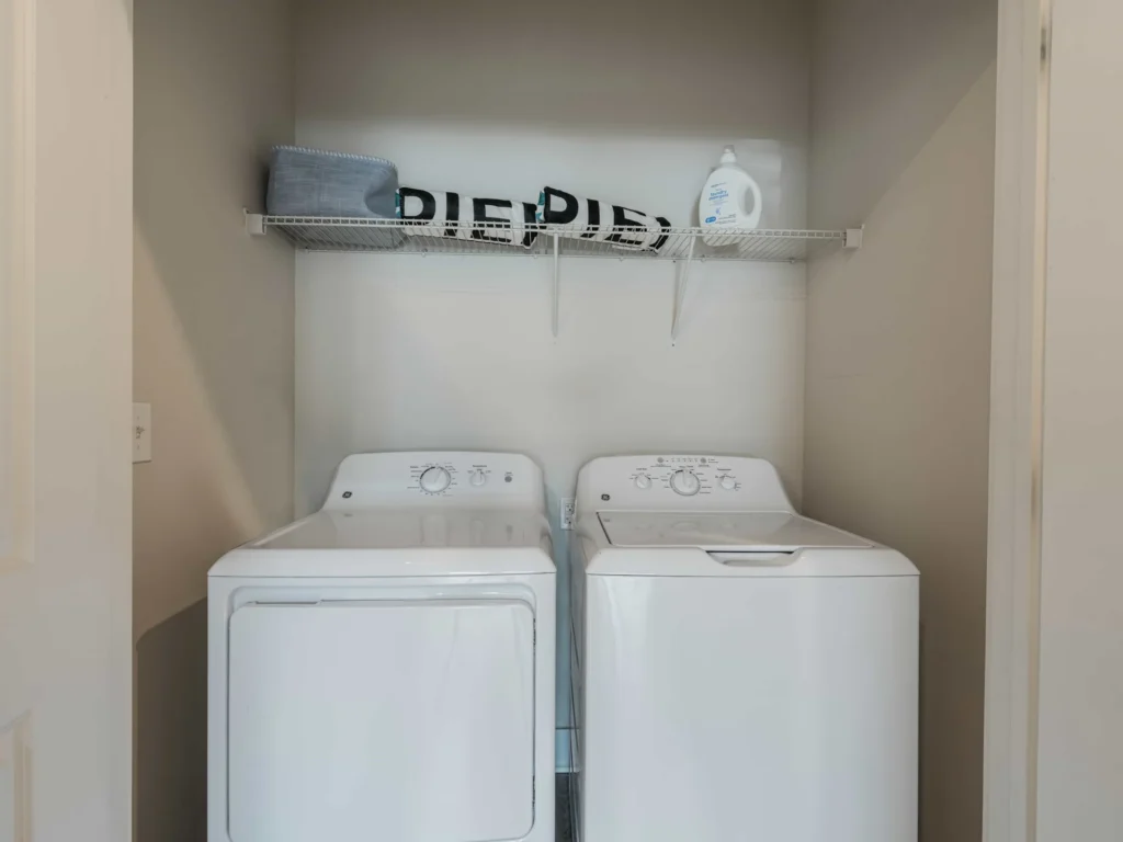 the-pier-2-bedroom-washer-dryer